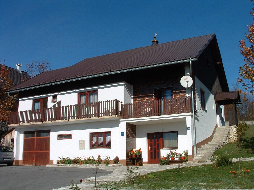 Guest House Tone Poljanak Buitenkant foto